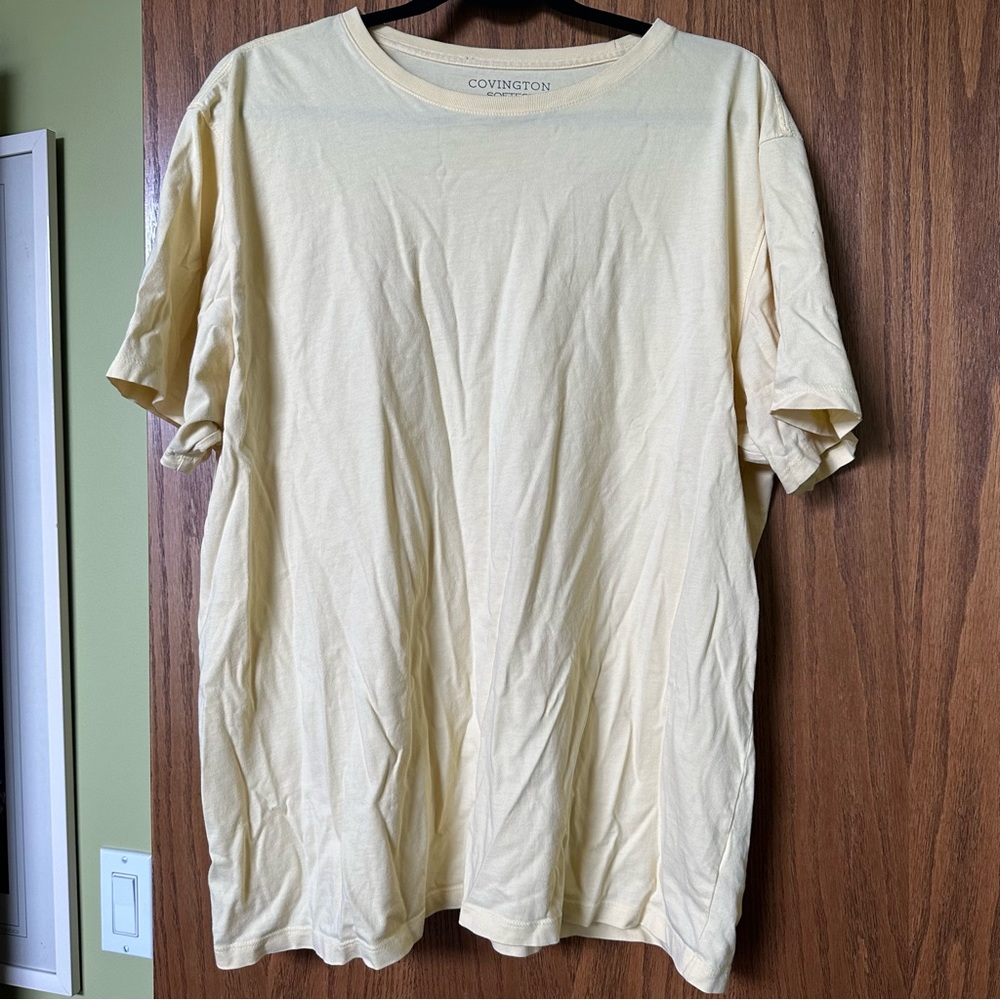 Vintage yellow tee